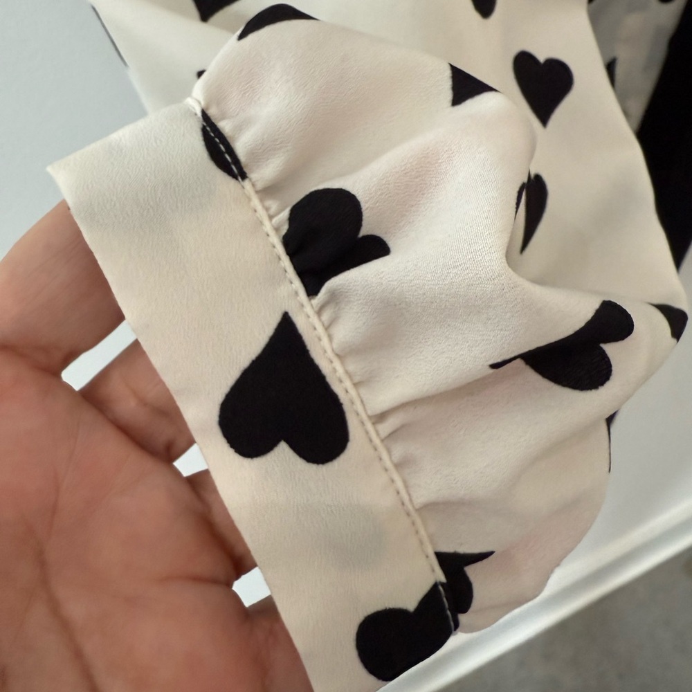Eloquii Black and White Heart Print Blouse - Picture 4 of 10